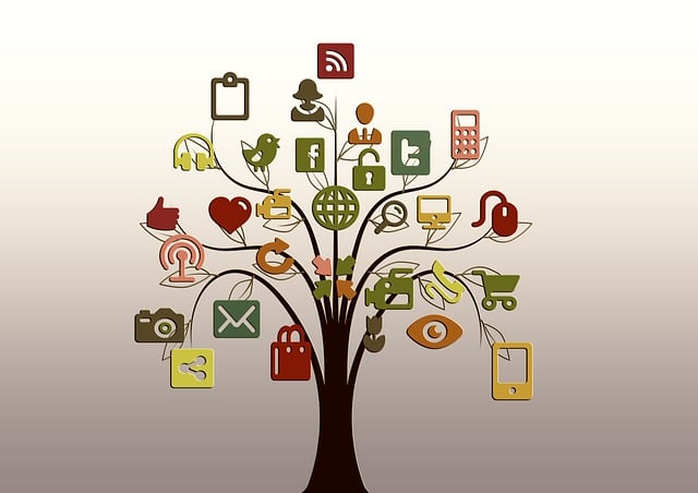 Social Media in 2024: Top 10 Advantages and Disadvantages